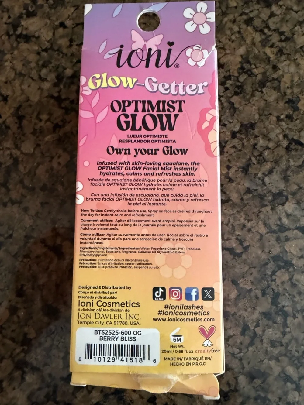 🐭 SALE! ioni Glow-Getter Optimist Glow hydrating Facial Mist - Berry Bliss new